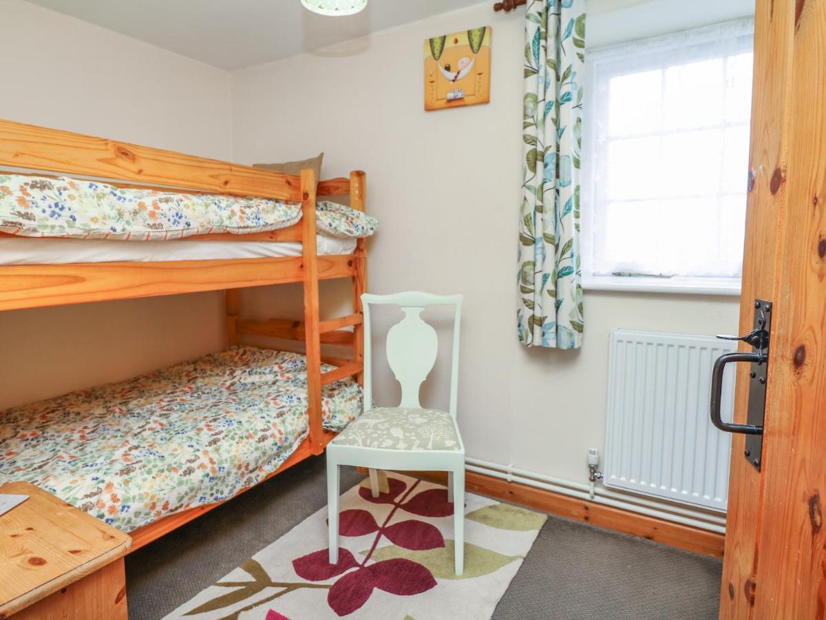 Badger Cottage Mawgan Екстериор снимка