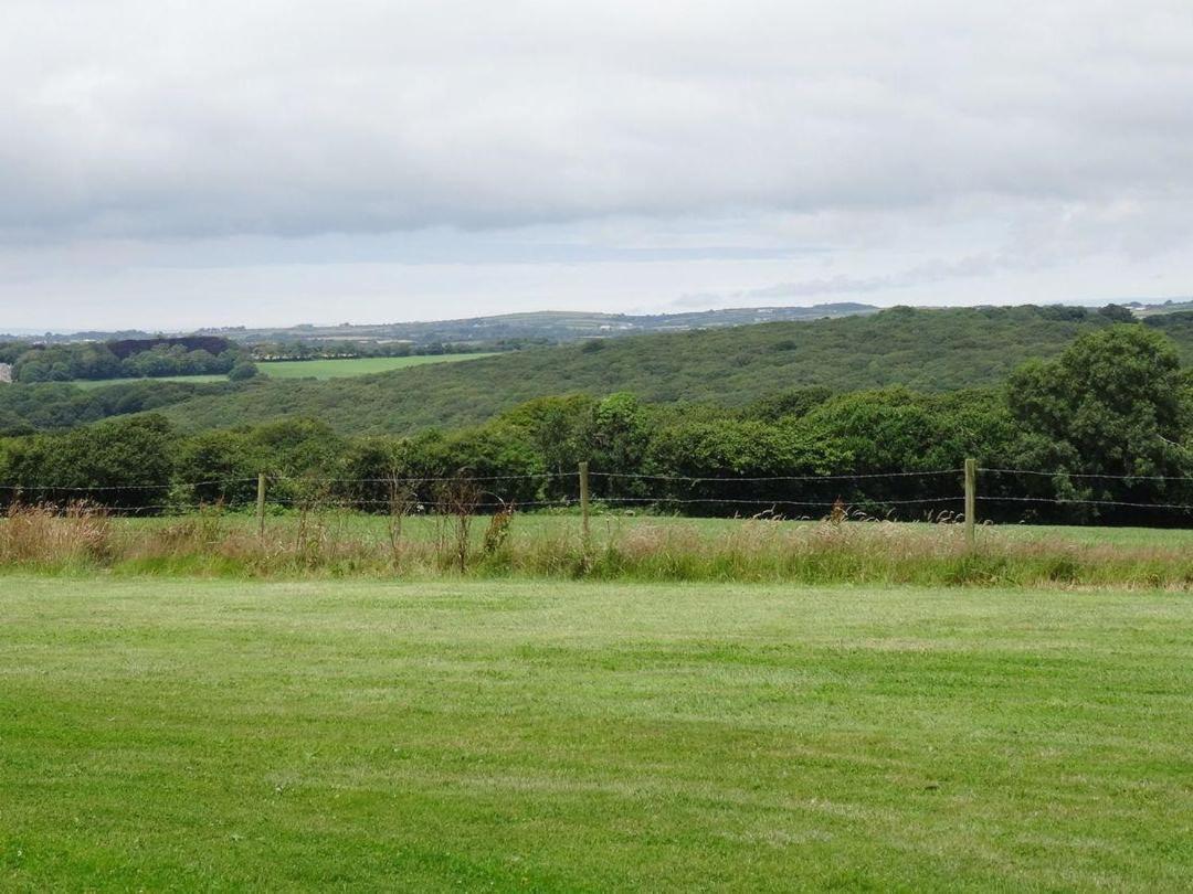 Badger Cottage Mawgan Екстериор снимка